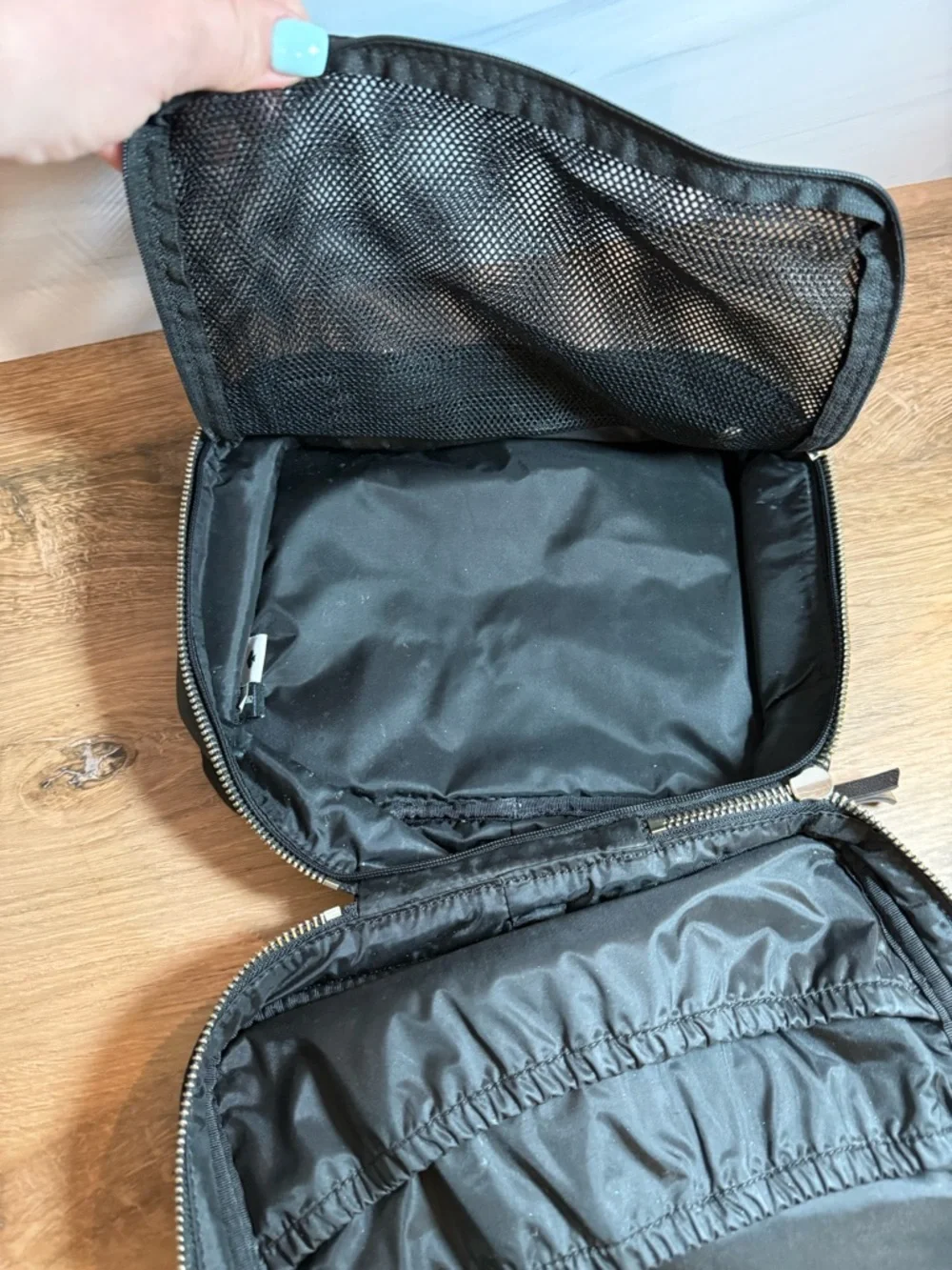Kate Spade Dawn Cosmetic Bag Black